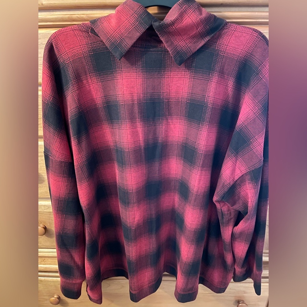 Women’s J. Jill Red and Black Plaid Turtleneck/cowl neck Top Plus 4X - Picture 3 of 6